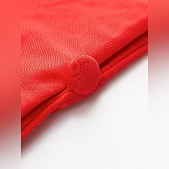 Commense Side Button Cutout One-Piece Swimsuit - Picture 5 of 7